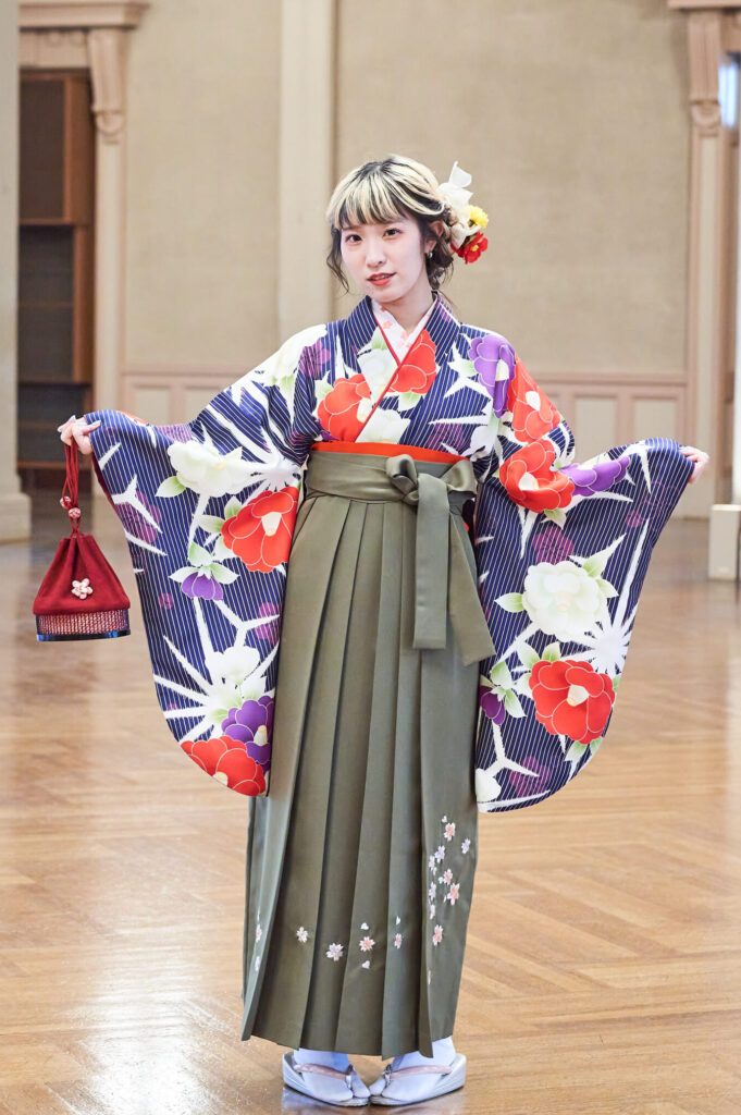 着物　TY-7　￥33,000 袴　K-6 ¥13,200